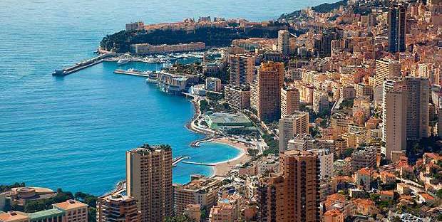 В Монако живеят много богати хора