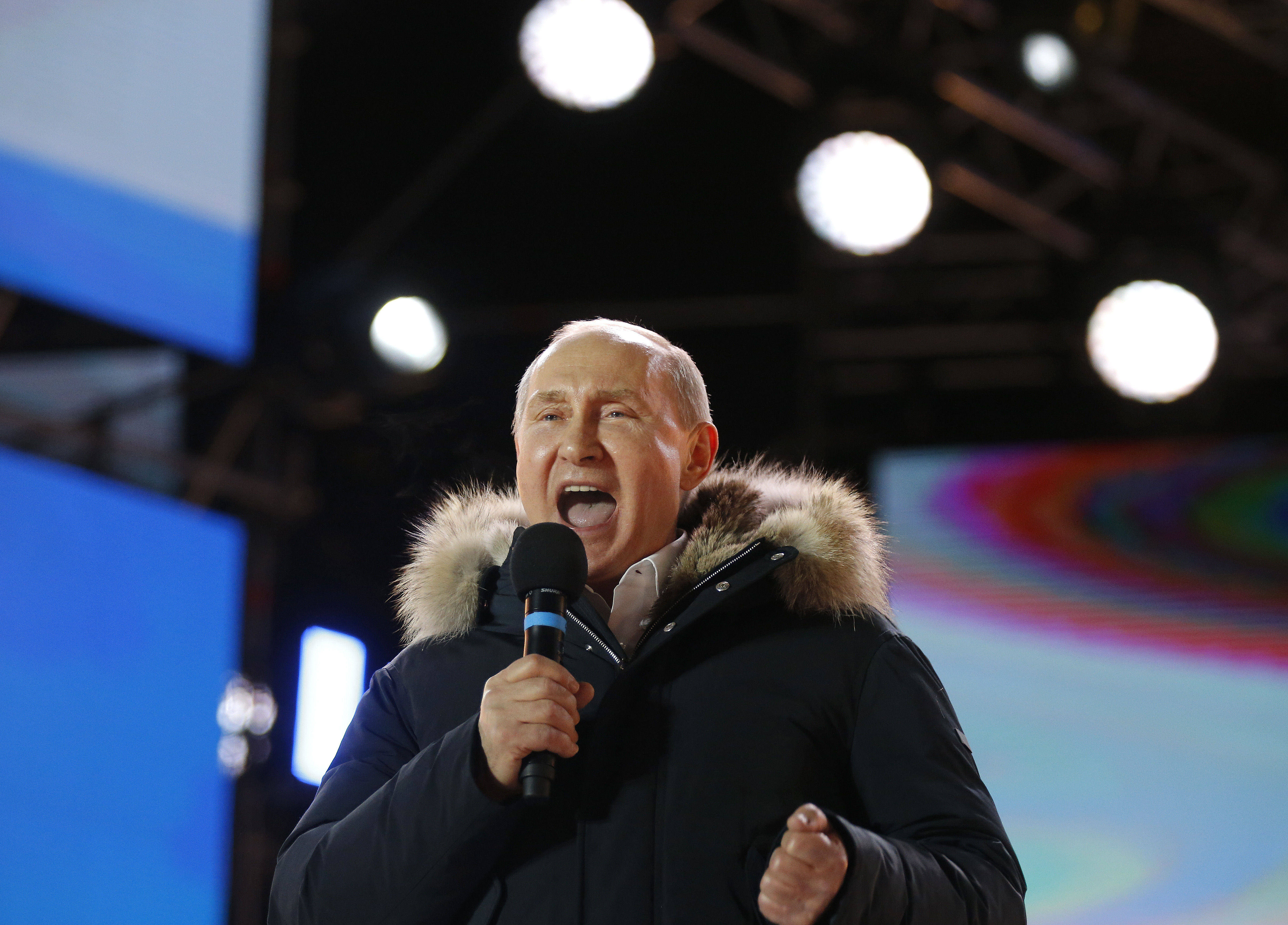 Путин говори по време на митинг в Москва след убедителната му победа на изборите
