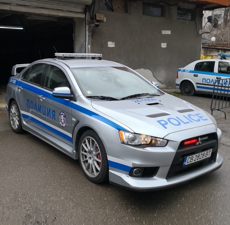 Mitsubishi Lancer Evolution x Police