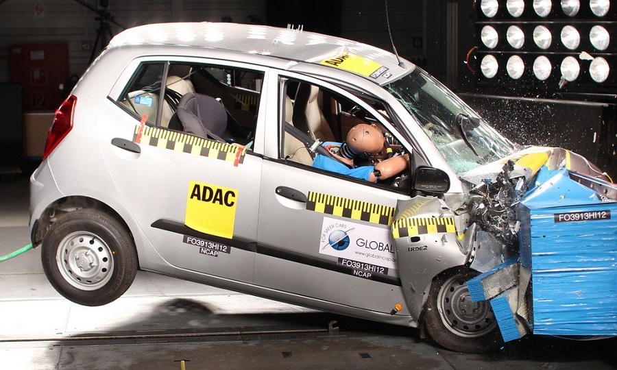 Най-опасните автомобили при катастрофа (видео)