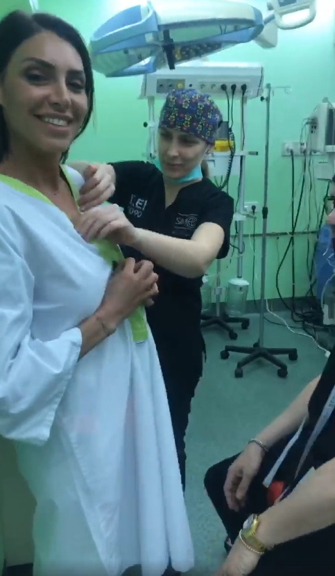 Златка Димитрова в операционната