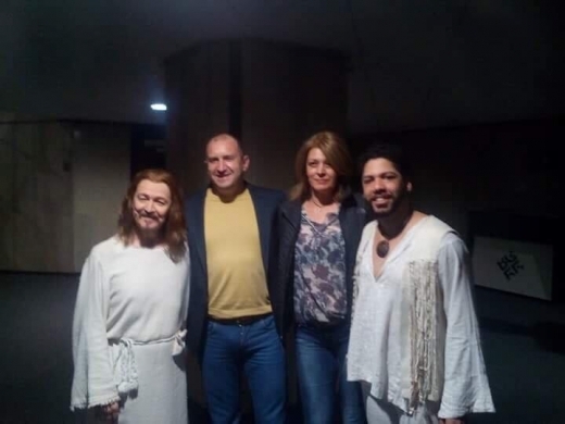 Румен Радев и Десислава Радева с Тед Нийли и Ник Майа от ”Исус Христос суперзвезда”