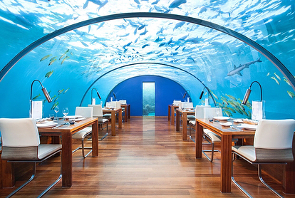Ресторант на Малдивите, който се намира на дъното на Индийския океан