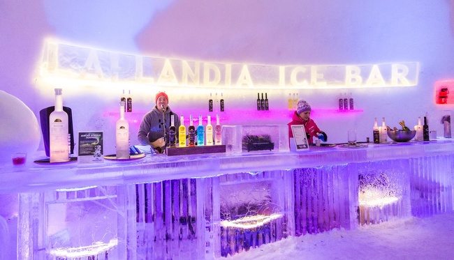 Леден ресторант във Финландия