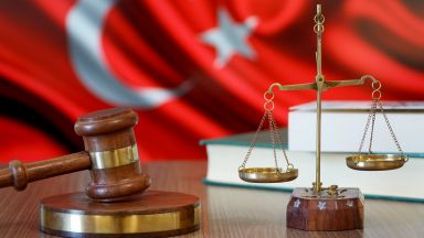 Американски пастор на съд в Турция за шпионаж