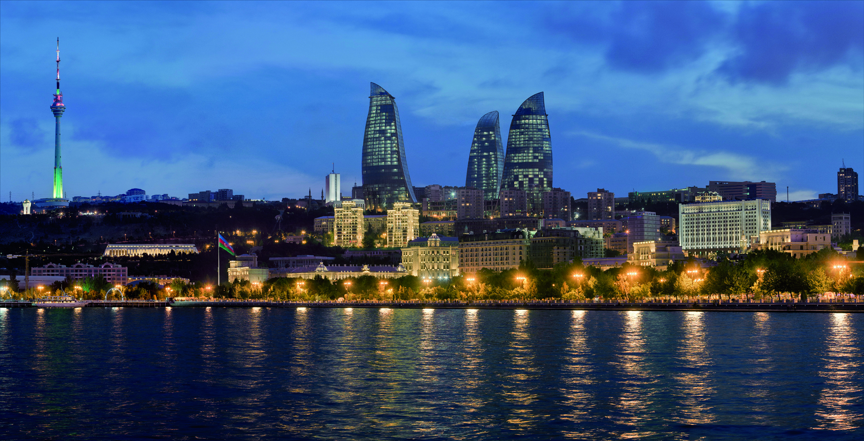 Баку преди да е станало наистина горещо