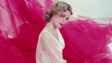 Непреходният чар на Грейс Кели: Легенда отвъд времето