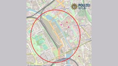 Обезвреждане на бомба в Берлин променя захода на самолети