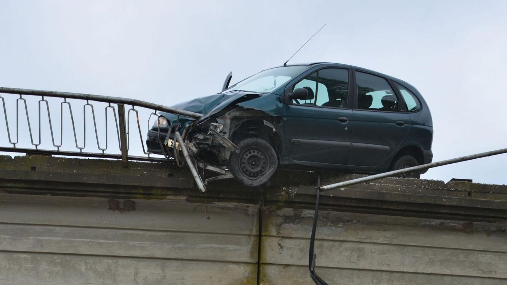 Село Иваново, Харманли – Катастрофа на автомобил в перилата на мост