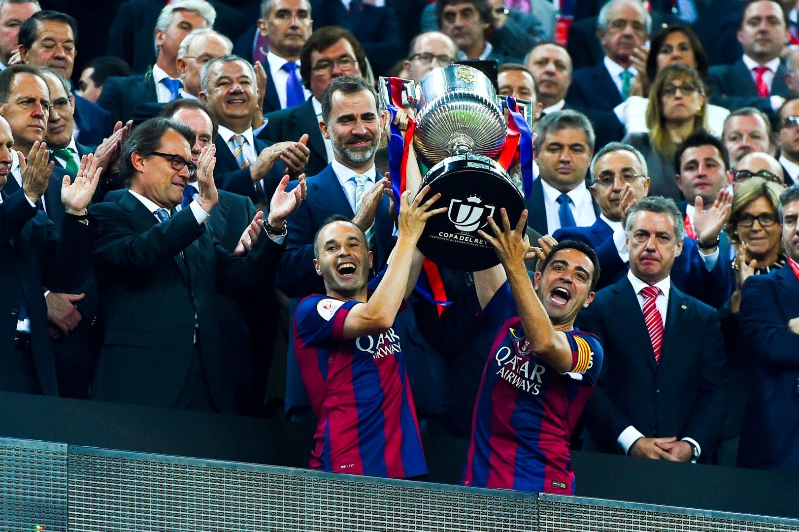 6. Барселона (Испания) - 91 трофея.