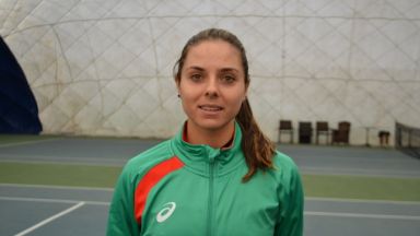 Виктория Томова започна с победа във Франция