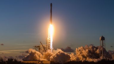 SpaceX за пети път успешно изстреля една и съща степен на Falcon 9