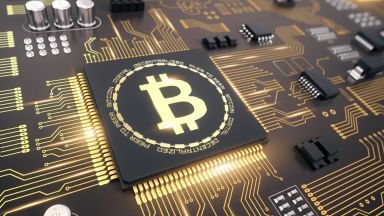 Китай конфискува 600 компютри, използвани за майнинг на биткойни