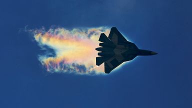 Може ли Су-57 да носи атомни бомби