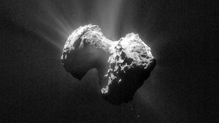 Видео от повърхността на кометата Чурумов-Герасименко