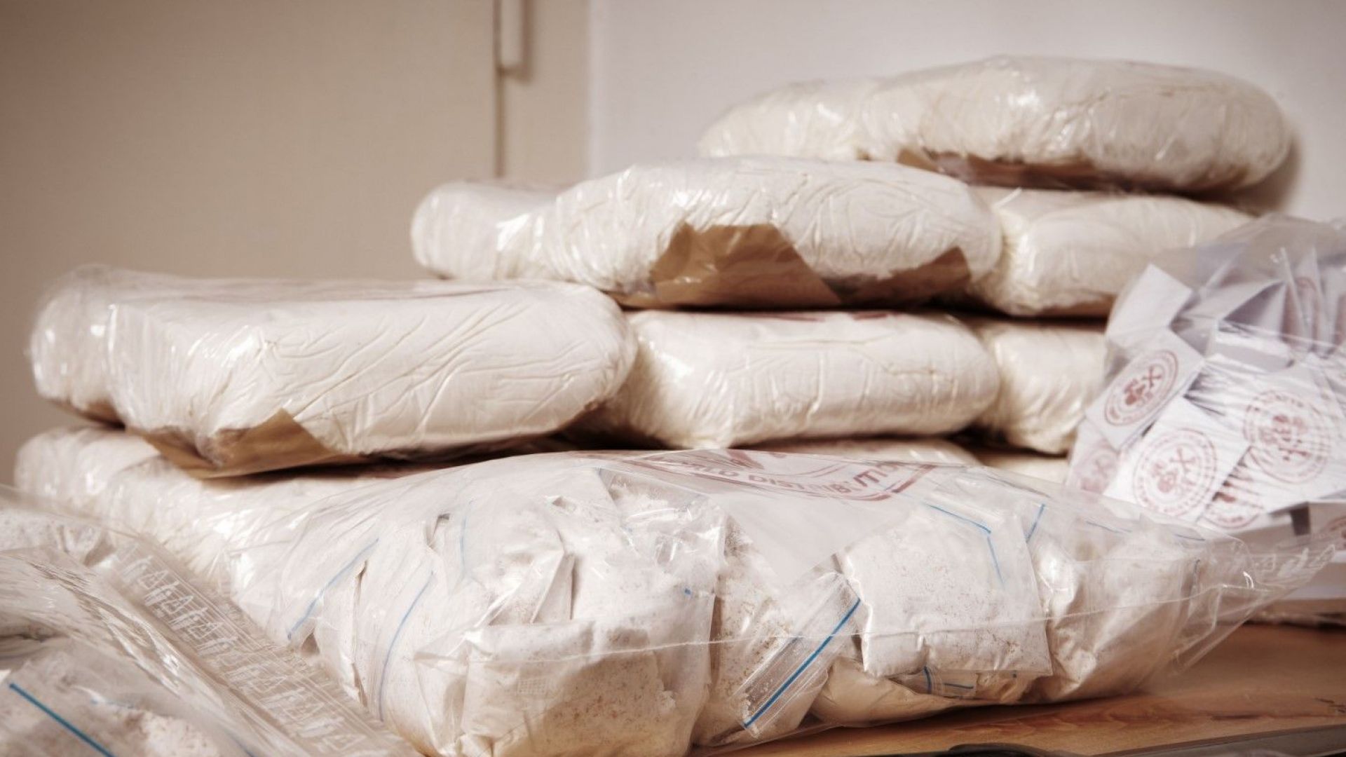 В Испания спряха 9 тона кокаин в пратка с банани от Колумбия