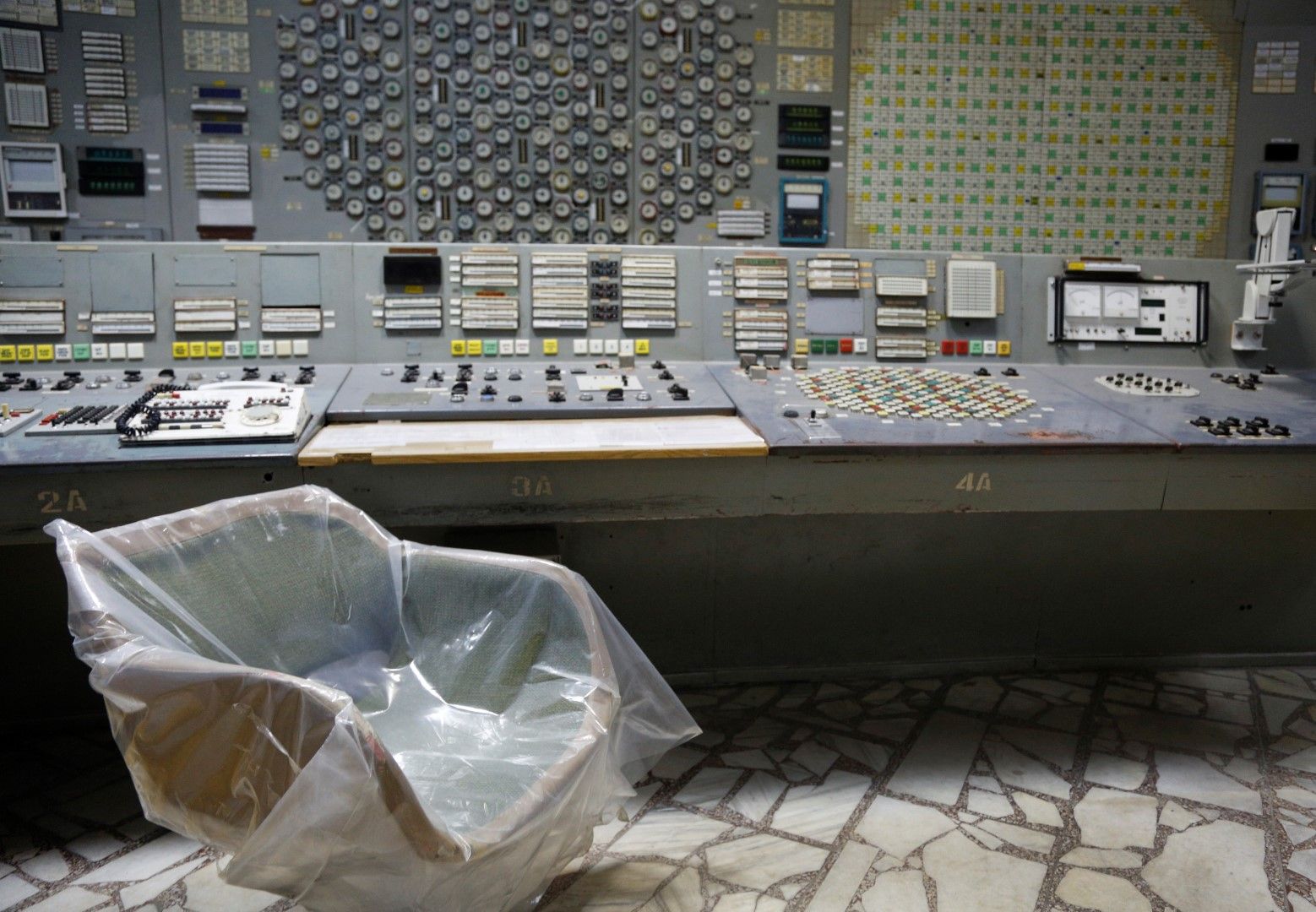 Контролната зала в АЕЦ Чернобил