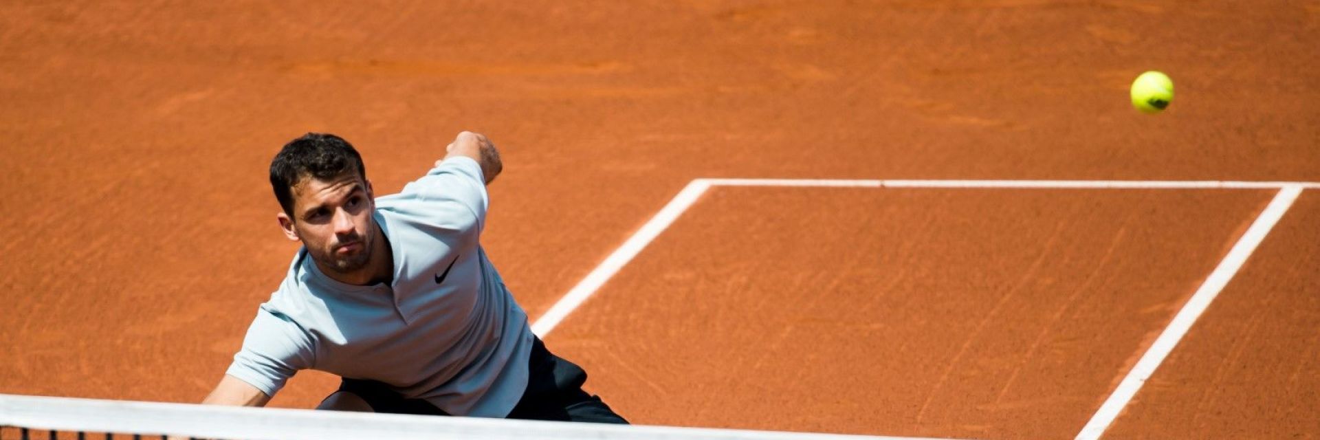 Григор пак сънува кошмара Джазири, но някак се събуди