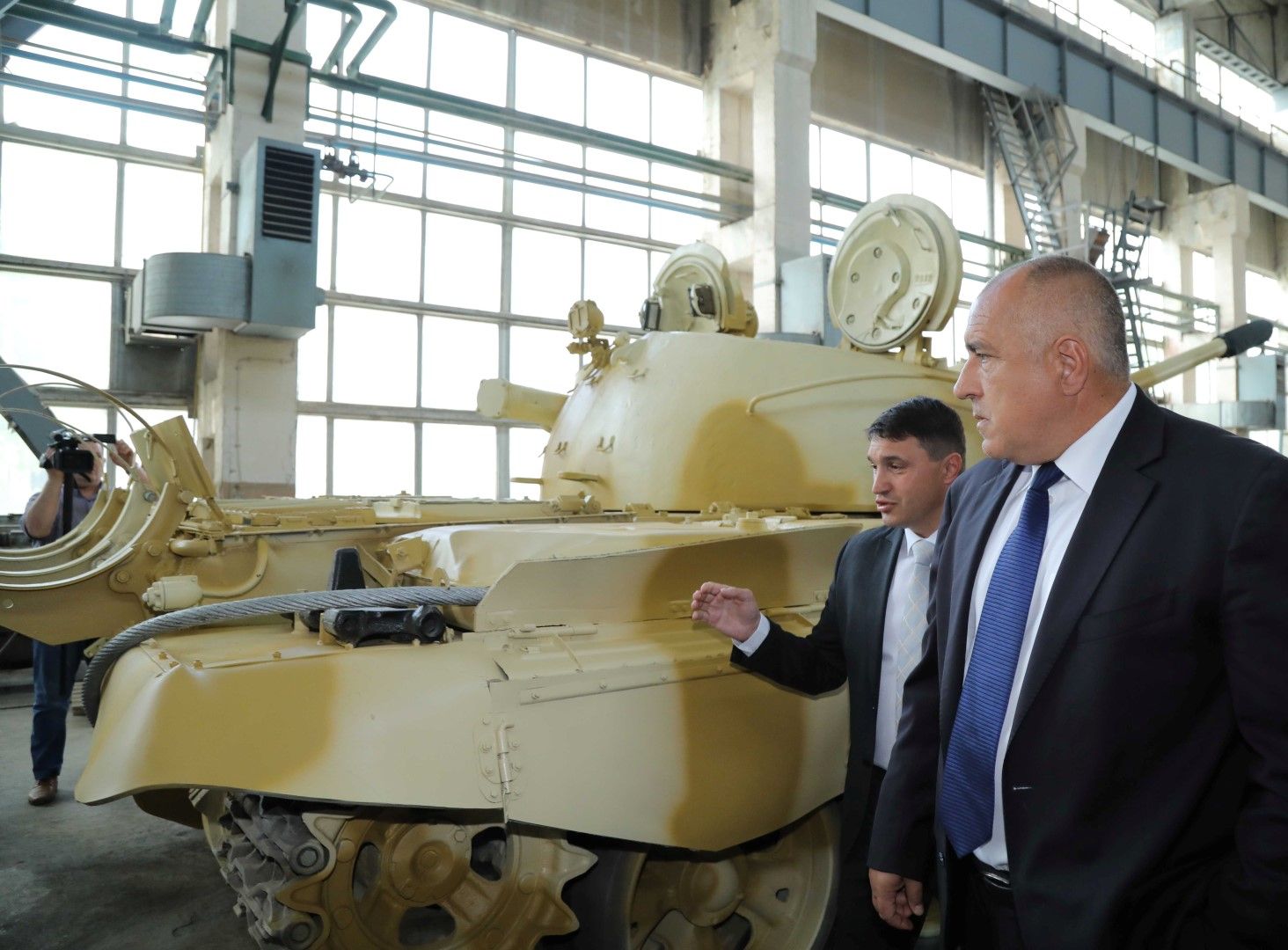 Премиерът Бойко Борисов посети завод "Терем" 