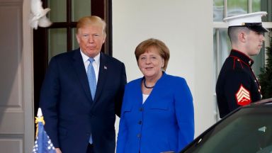 Как Меркел промени стратегията си спрямо Тръмп