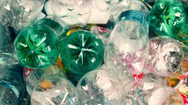 Разработиха пластмаса, която може да се рециклира вечно