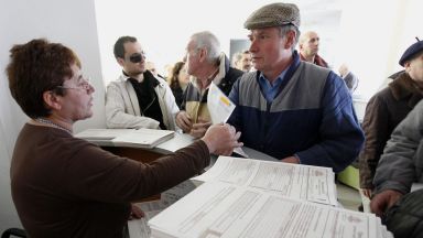 500 000 българи са се отчели на данъчните 