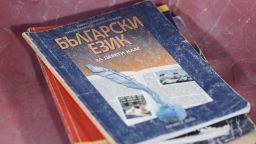 Емилиян Станев и фейлетоните на Алеко падат от учебниците