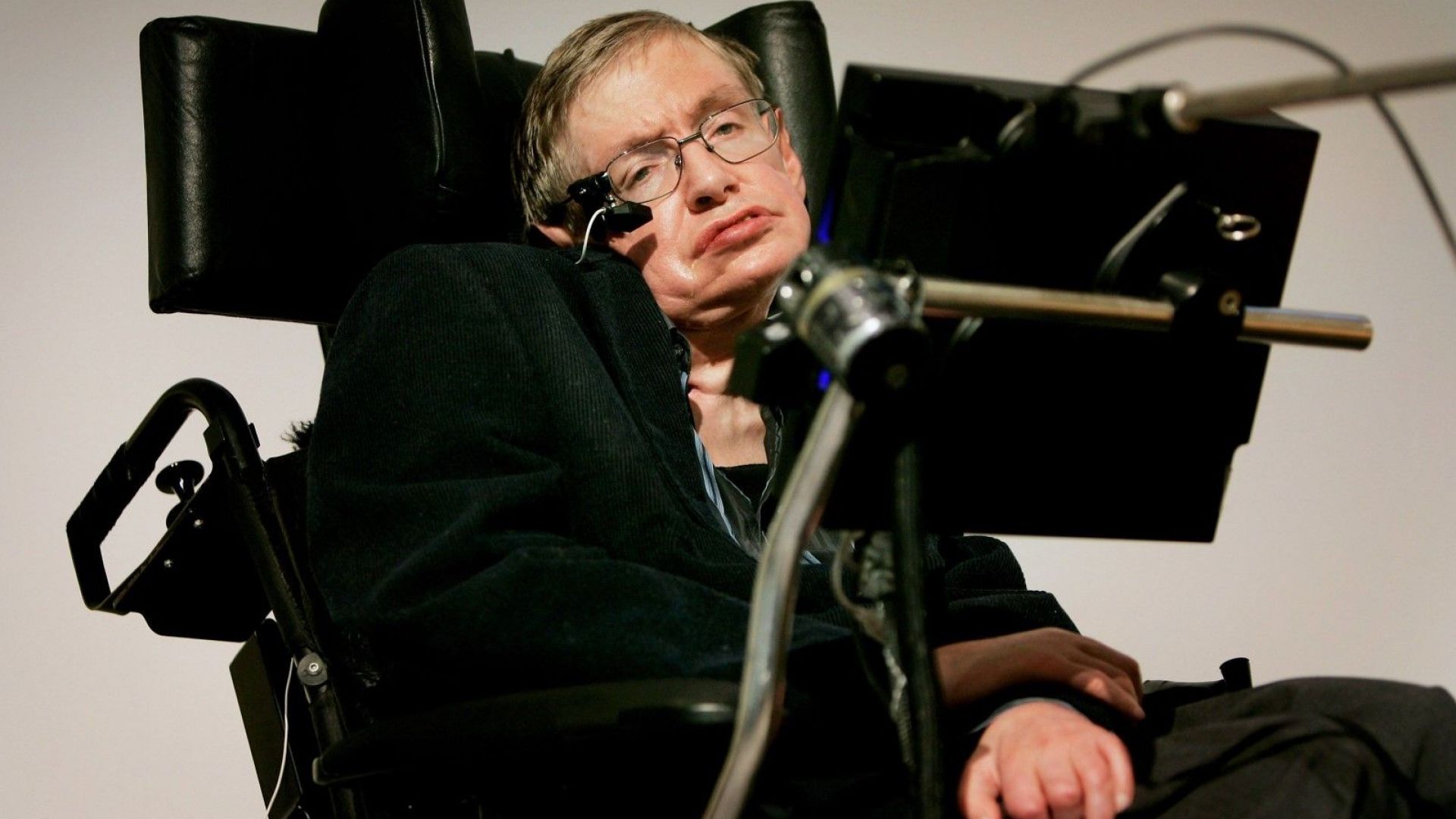 Английският физик Стивън Хокинг който почина преди седем месеца на