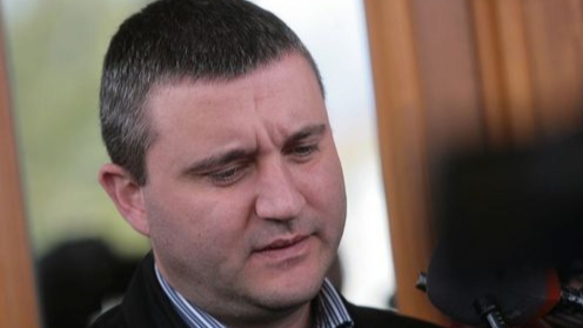 Президентът Румен Радев както и всеки преди него изпълва със