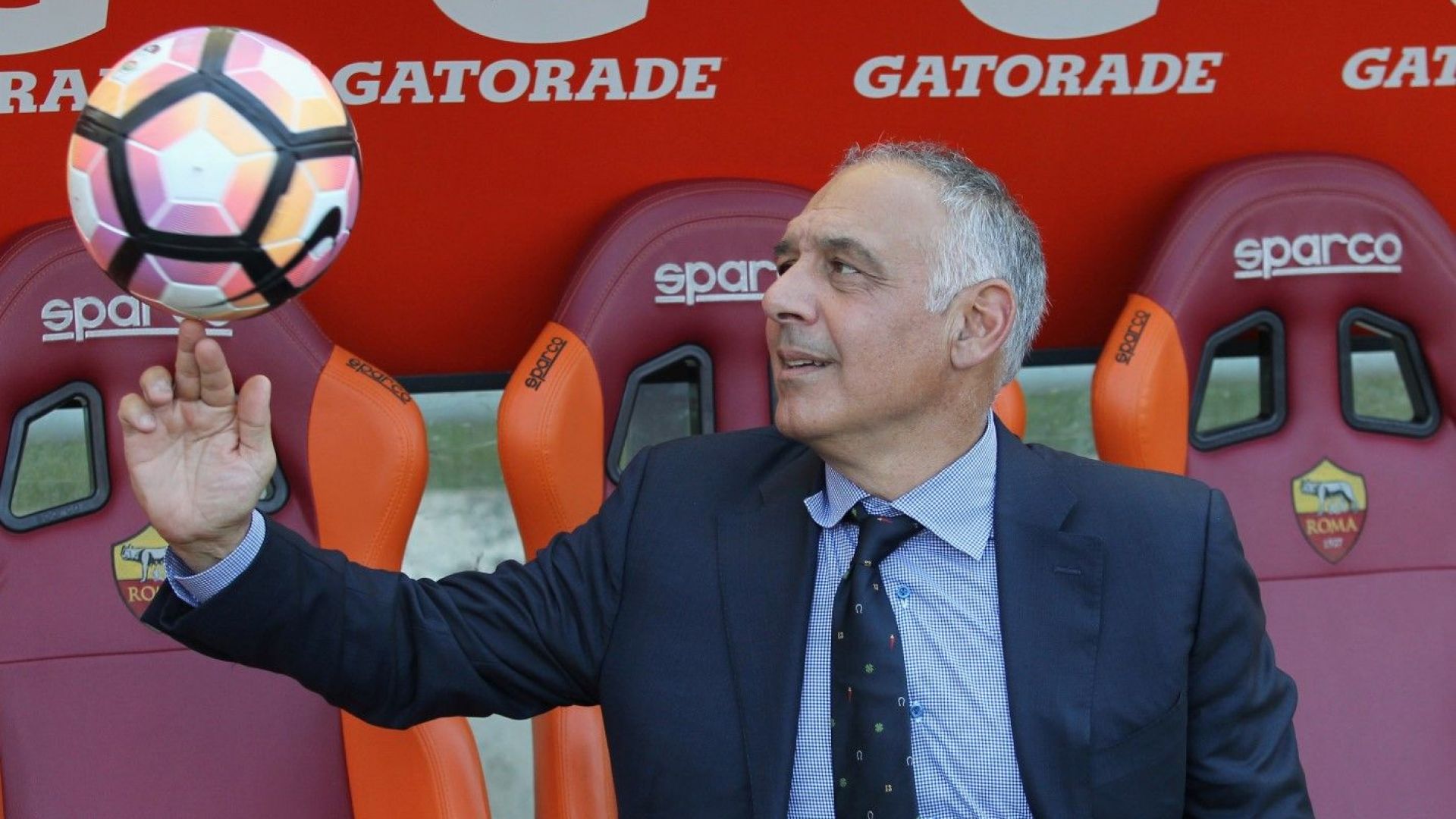УЕФА наказва президента на "Рома" заради бурните реакции