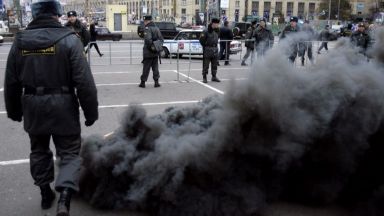 Русия купува техника за контрол на тълпите със звукови вълни и светлина