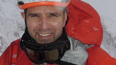 Спасителните хеликоптери за Боян Петров не излетяха