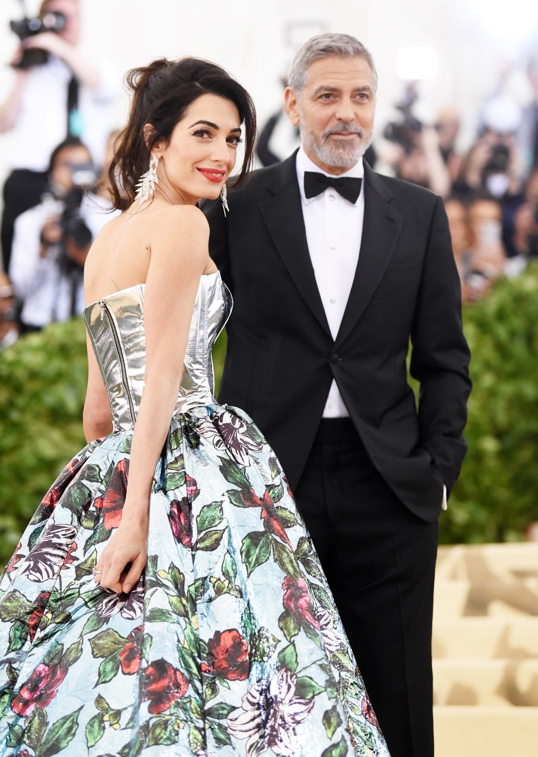 Амал Клуни и Джордж Клуни на "Мет гала" 2018
