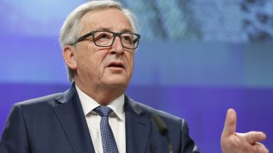 Юнкер: ЕС и Великобритания са като влюбени таралежи