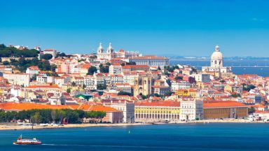 Португалия въвежда задължителна 14 дневна карантина за гражданите пристигащи с полети