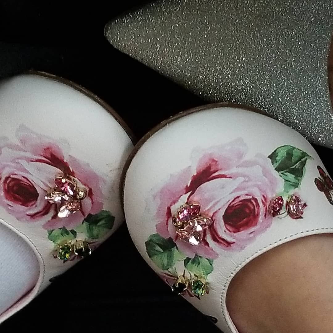 Близначките носеха обувки Mary Jane