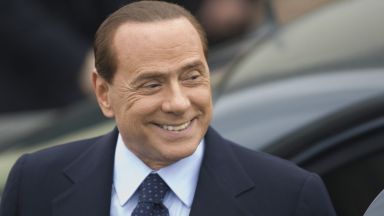  Берлускони ще са кандидатира в изборите за Европейски парламент