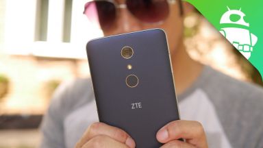 ZTE спират дейност заради САЩ