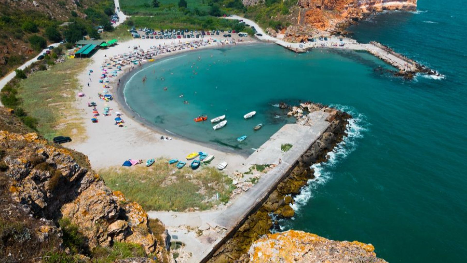 Нов случай при който мъж влиза с превозното си средство