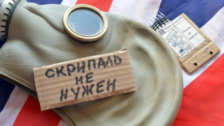 Потвърждава се версията за "няколко замесени руснаци" в отравянето на Скрипал