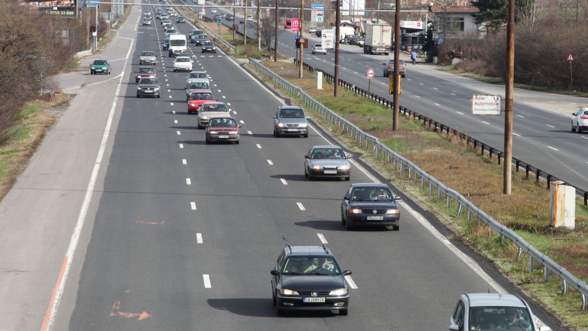 След катастрофа с кон - Борисов нареди спешна проверка на загражданията по магистралите