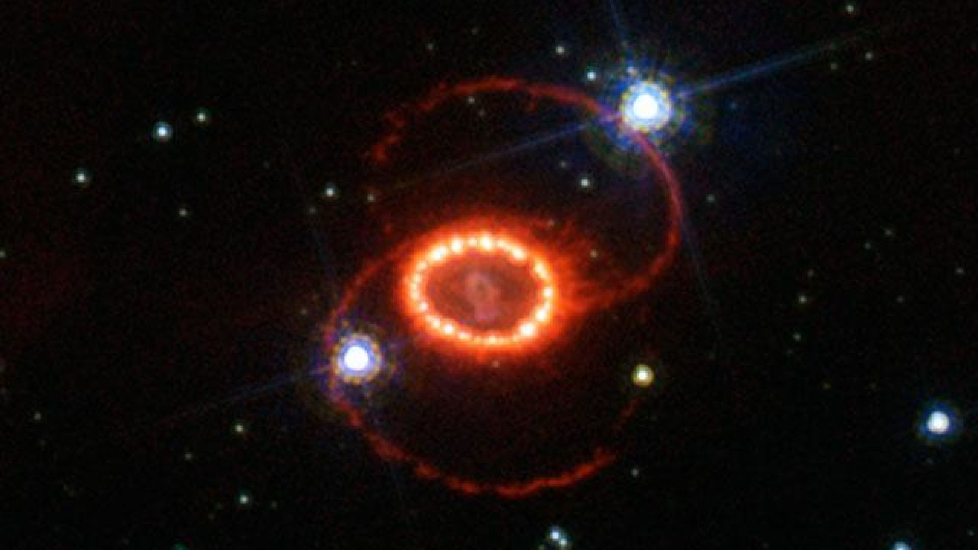 Астрономи откриха нов тип свръхнова 