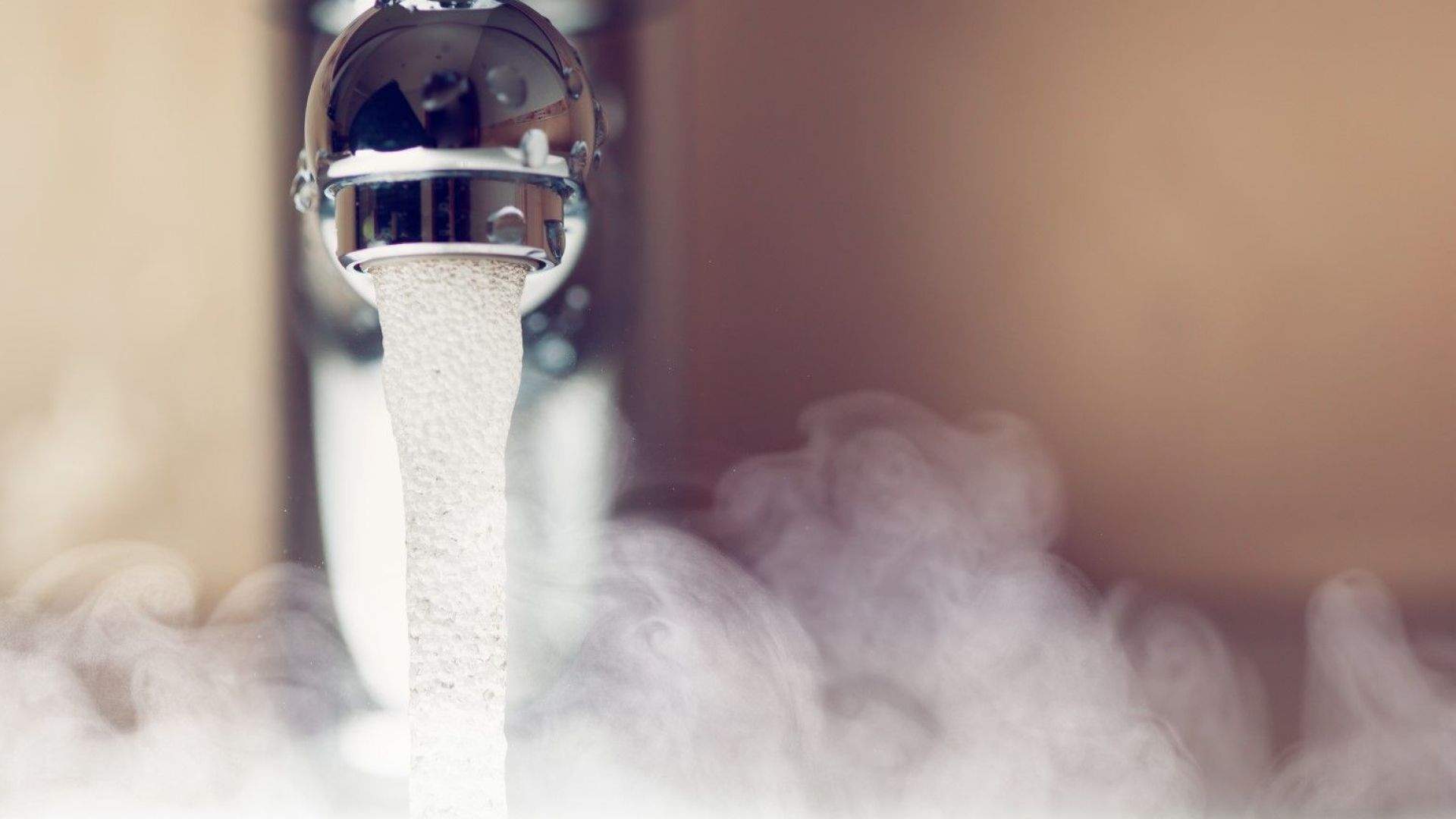 Авария остави без топла вода стотици домакинства в София Причина