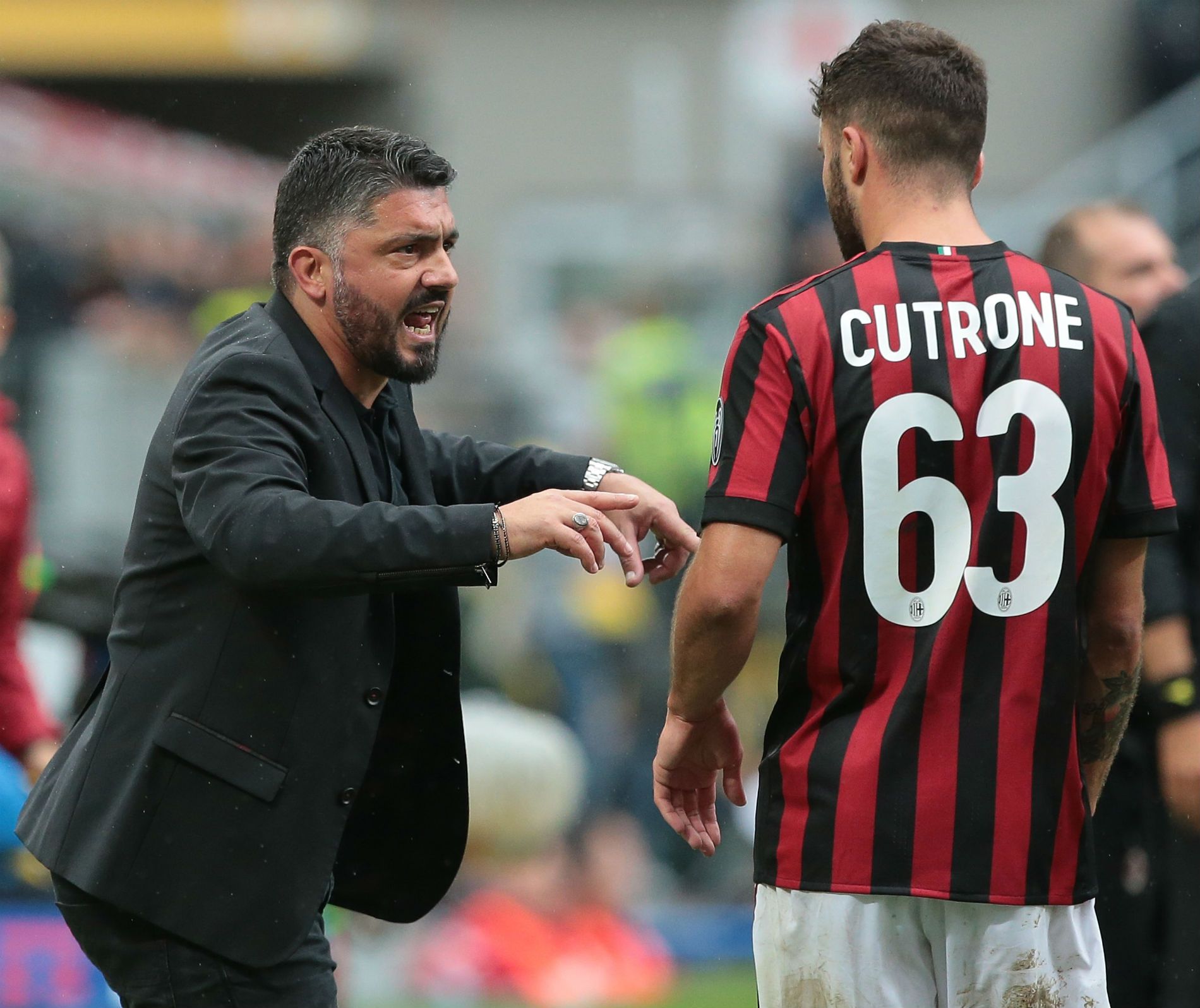 Милан вярва, че тийнейджърът-голаджия Патрик Кутроне е бъдещето на клуба. След 10 гола в Серия А миналия сезон, това никак не изглежда невъзможно. 
