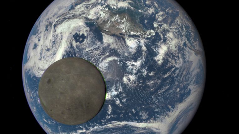 След броени дни: Китай каца на обратната страна на Луната