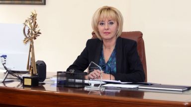 Мая Манолова: Още 12 болници са пред фалит