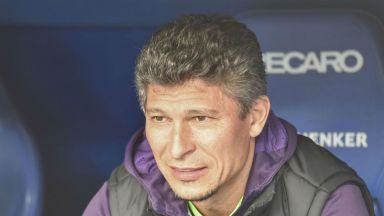 Балъков намекна, че може да напусне "Етър", коментира и ЦСКА