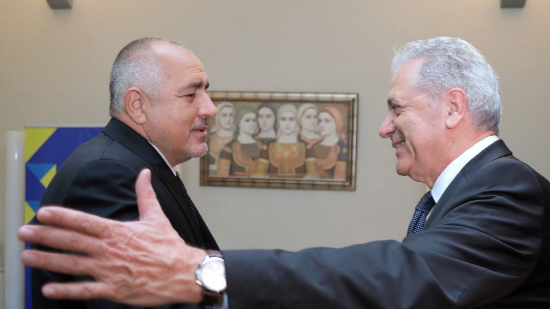 Борисов се срещна с еврокомисаря по миграцията Аврамополус