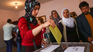 Рекорден брой жени са се кандидатирали за турския парламент