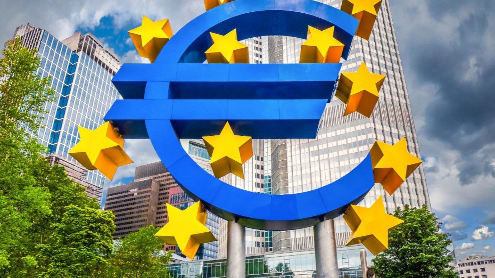ЕЦБ охлади ентусиазма ни за еврозоната